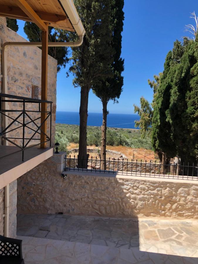 ÁlikaKamares Stone House 2公寓 外观 照片