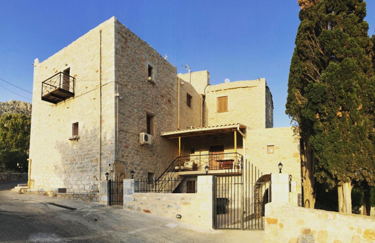 ÁlikaKamares Stone House 2公寓 外观 照片